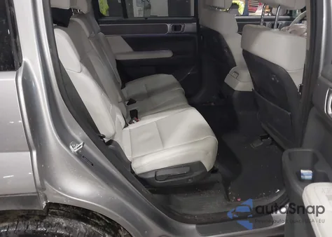 2025 Hyundai Santa Fe Hybrid Limited z USA, uszkodzony, nr VIN 5NMP3DG11SH026430